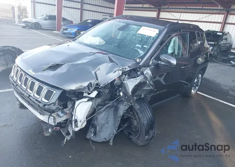 2019 Jeep Compass Limited 4X4 z USA, uszkodzony, nr VIN 3C4NJDCB2KT753123